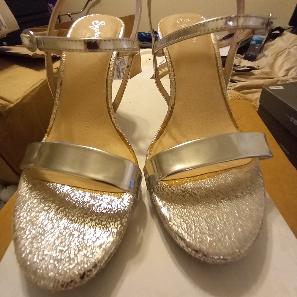 Dress sandals silver low